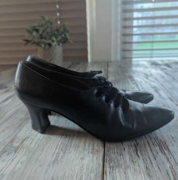 Vintage Stuart Weitzman for Browns Black Leather Lace-Up Pumps Women's 8 - Picture 5 of 7